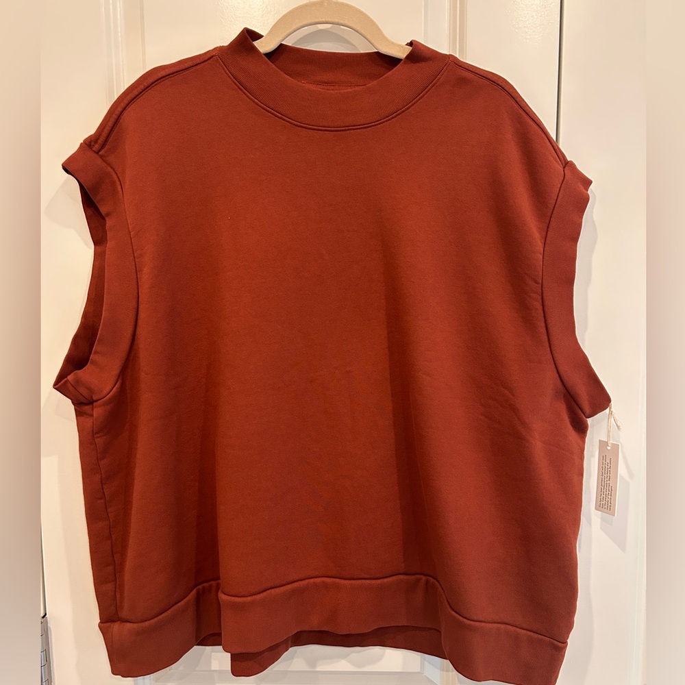 NWT ARQ Deon Vest
